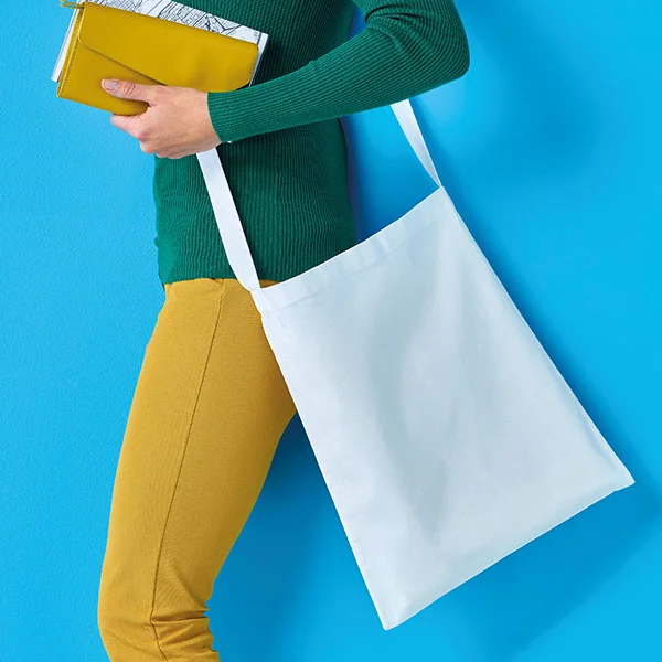 Cotton Sling Shopper lifestyle 02