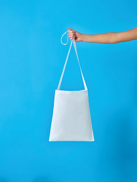 Cotton Sling Shopper lifestyle 05