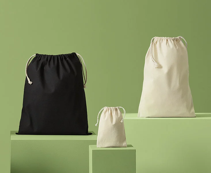 Recycled Cotton Drawstring Stuff Bag lifestyle 03